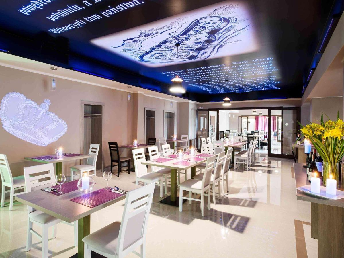 Ibis Styles Gniezno Stare Miasto Exterior foto