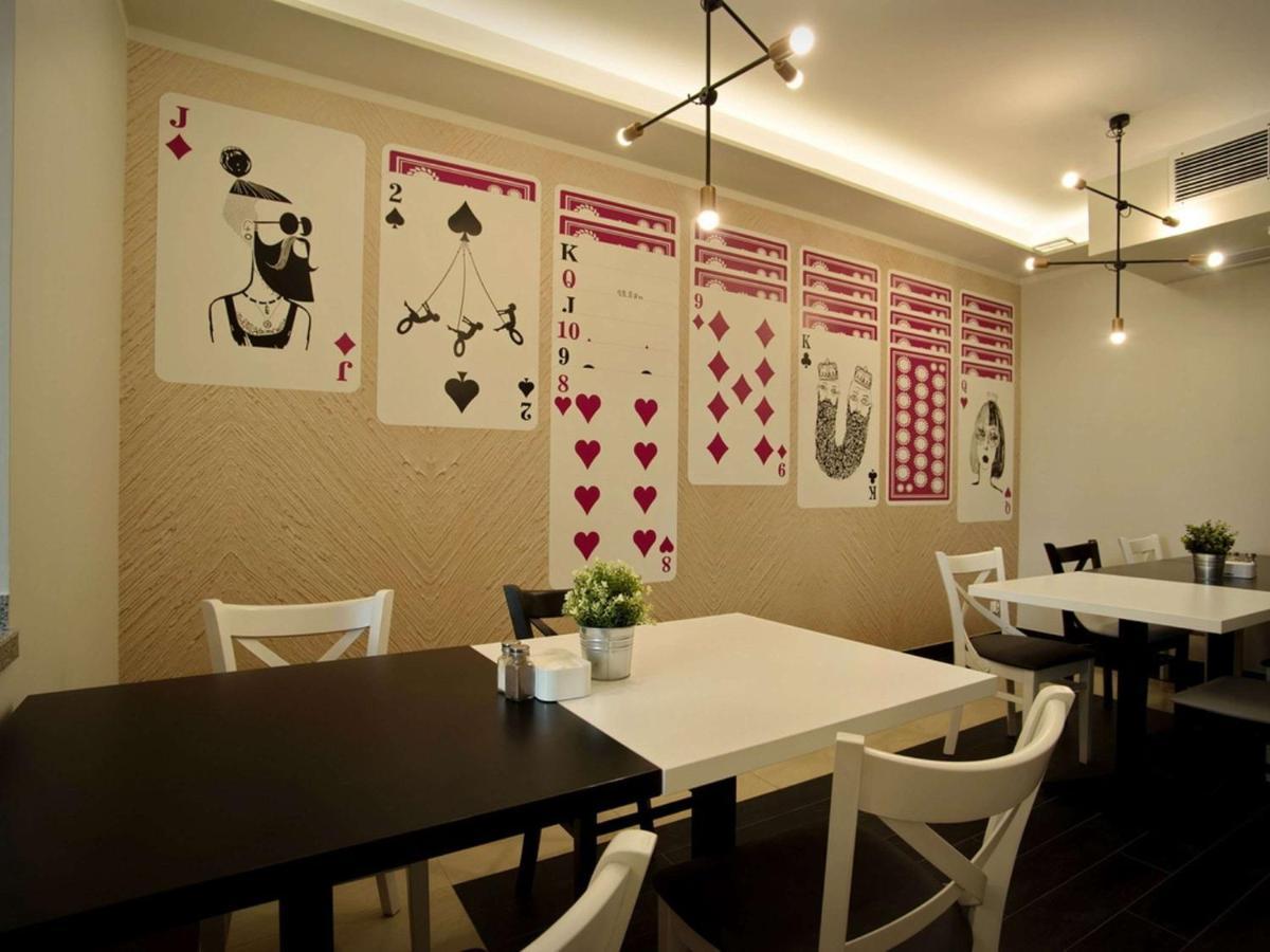Ibis Styles Gniezno Stare Miasto Exterior foto