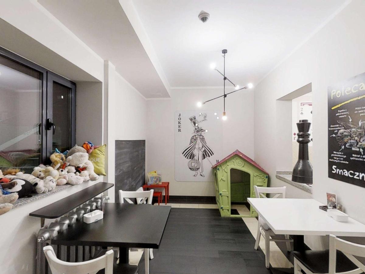 Ibis Styles Gniezno Stare Miasto Exterior foto