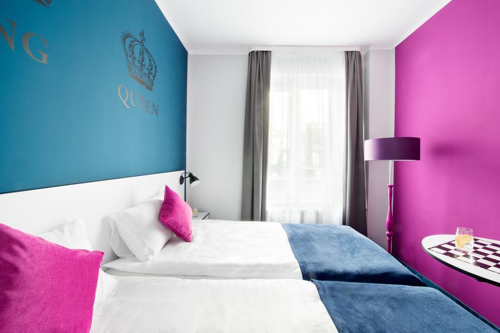 Ibis Styles Gniezno Stare Miasto Exterior foto